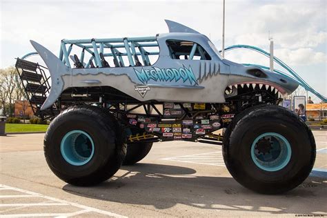 Megalodon (Ride) | Monster Trucks Wiki | Fandom