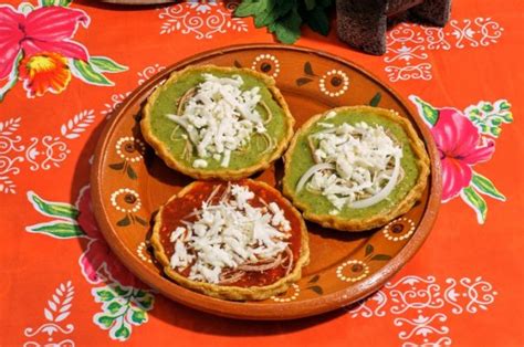 C Mo Hacer Picaditas De Salsa Roja Y Verde Para Compartir