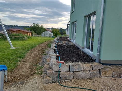 Updates aus dem Garten Mauerbeete und Rückblick auf den Frühsommer