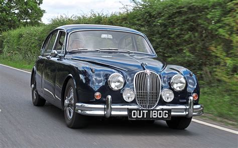 Jaguar Mk2 road test - Prestige & Performance Car