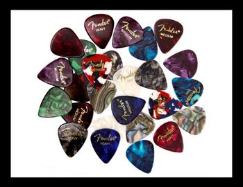 Guitar Picks 101: The Ultimate Buyer's Guide 🎸