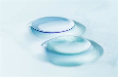 Do Contact Lenses Dry Your Eyes? | Foresee Eyecare