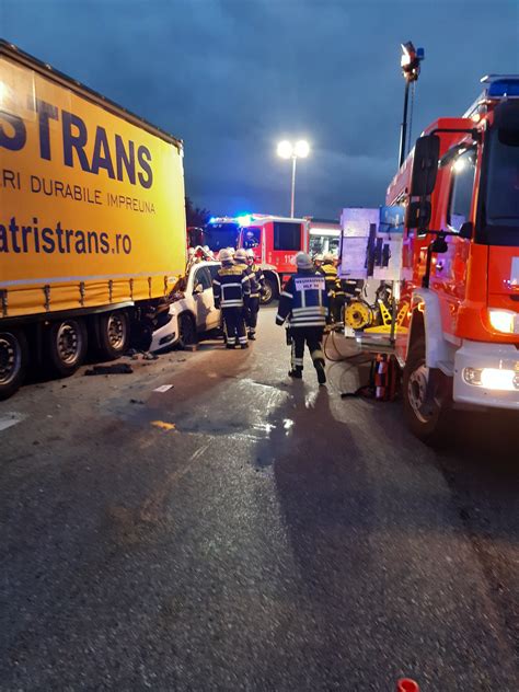 Nr Vu Schwerer Verkehrsunfall A Fahrtrichtung M Nchen