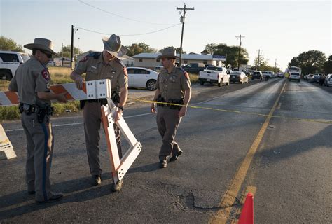 Man Walks With 200 Pound Cross To Honor Texas Church Shooting Victims