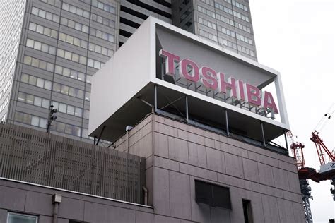 rocky road  toshiba deal raises doubts   future comeback