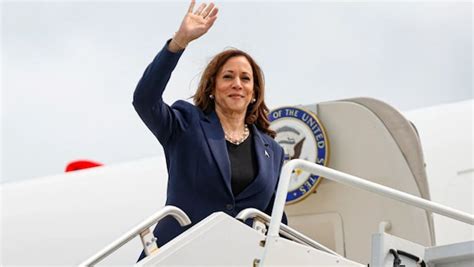 Josh Shapiro Or Tim Walz Who Will Be Kamala Harris Vp Choice Firstpost