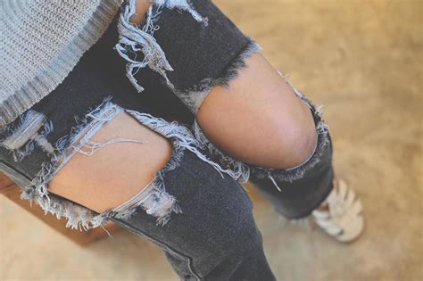 Torn Pants Torn Jeans Close Up Girl Wear Jean Women Knees In Jeans Holes In Jeans Fashion