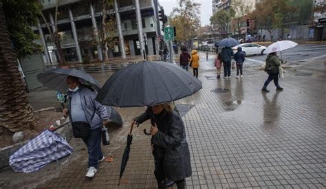 Corte De Luz En La Región Metropolitana Por Lluvias Comunas Afectadas Y Qué Dijo Enel Al Respecto