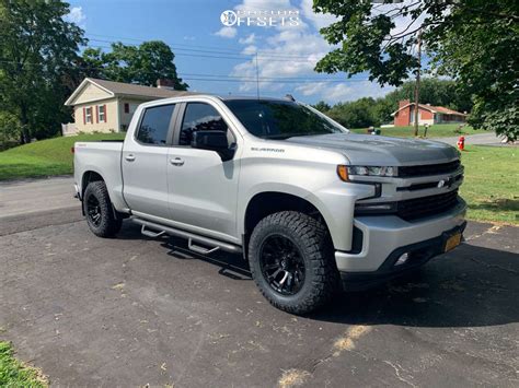 2020 Chevrolet Silverado 1500 With 18x9 12 Fuel Blitz And 275 70R18