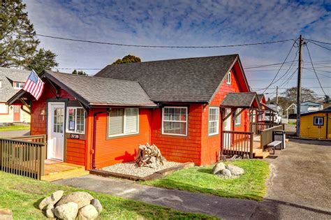 About Us | Seaview Cottages in Seaview, WA