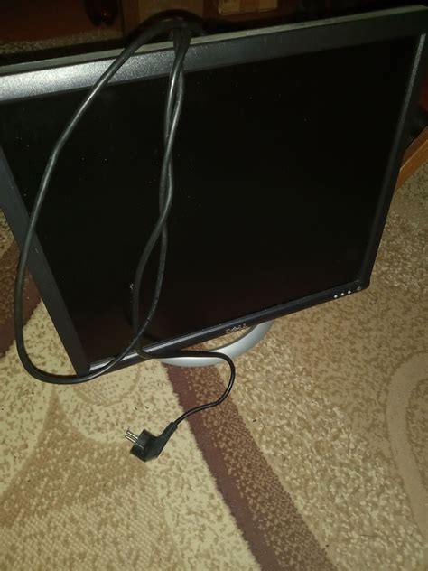 Мнитор Dell VGA
