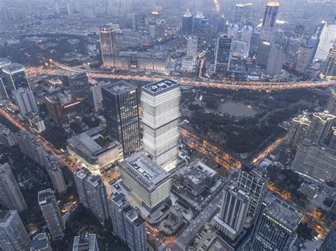 Kohn Pedersen Fox Designed Office Tower Completes In Shanghai