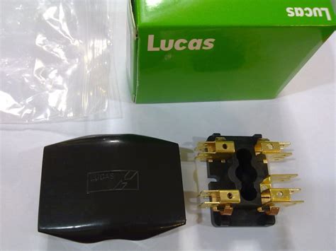 R Fuse Box Lucas Qq For Holden Fx Fj Fc Eh Hr Ford Xl Xm Xr Xt Xy Xw 37420 37552 Ebay