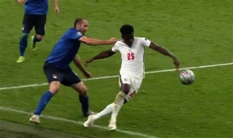 Chiellini Sparks Fury As Italian Captain Pulls Saka To Ground By His