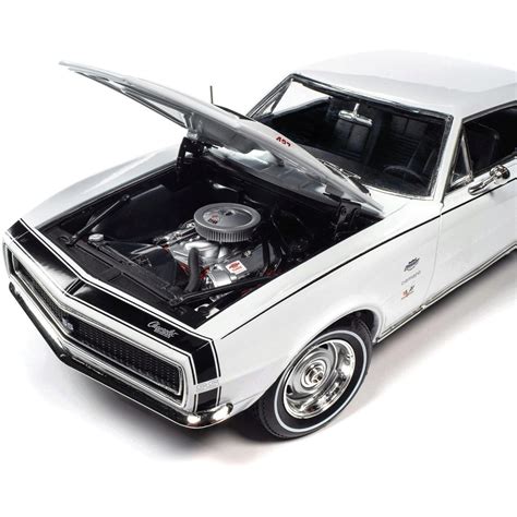 1967 Chevrolet Camaro Hardtop MCACN 1:18 Scale | Collectable Diecast