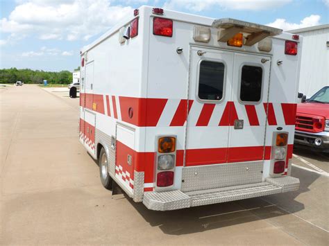 2003 Ford E 450 Ambulance Used Truck Details