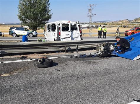 Un Grave Accidente En La Ap 1 Deja Dos Fallecidos Y Dos Personas Heridas De Nacionalidad