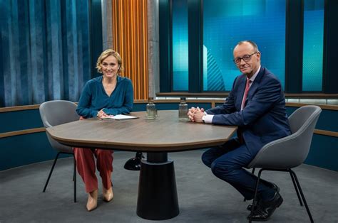 caren miosga ard zuschauer diskutieren uber verwirrendes detail