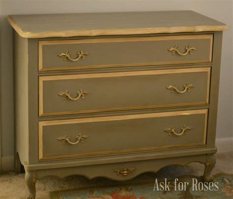 Before After French Linen Stylish Patina Annie Sloan Chalk Paint