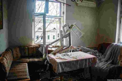 Ракетами С-300 по Миколаєву. Наслідки обстрілу південного міста ...