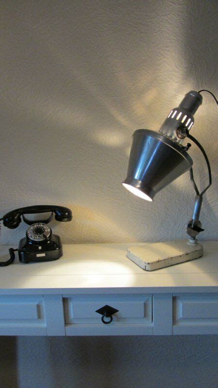 graziöse Original Hanau Sollux Quarzlampe Schreibtisch Büro Lampe