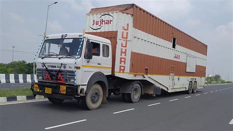 Maruti Container Truck For Ferrying Car Car Transportation By Tata