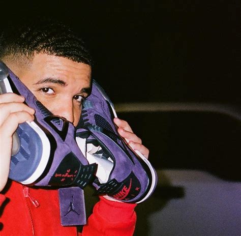 Drake Flexing Purple Travis 4s Rsneakers