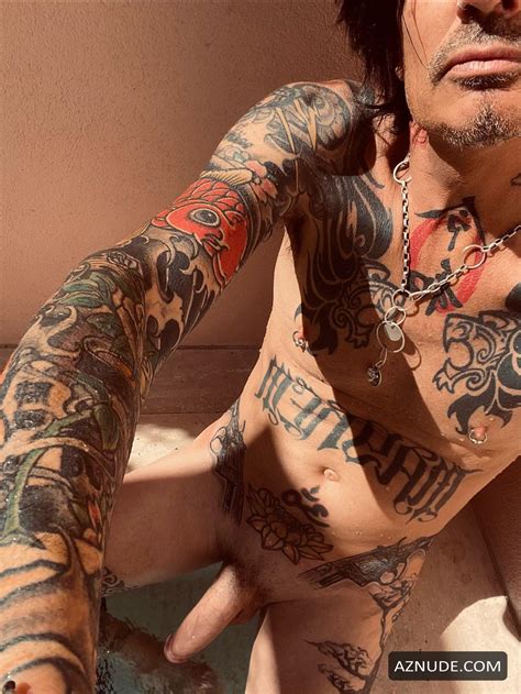 TOMMY LEE Nude AZMen