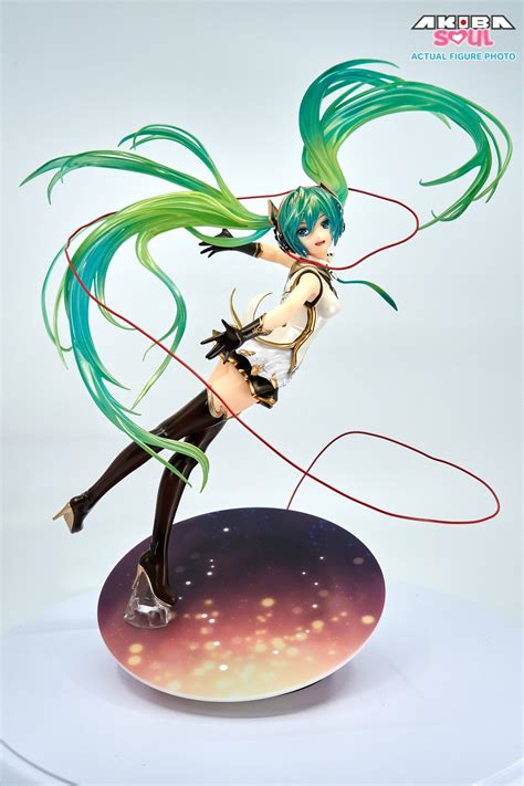 Shingeki no Bahamut - Hatsune Miku - 1/8 - Winter Heroine Ver. (Max ...