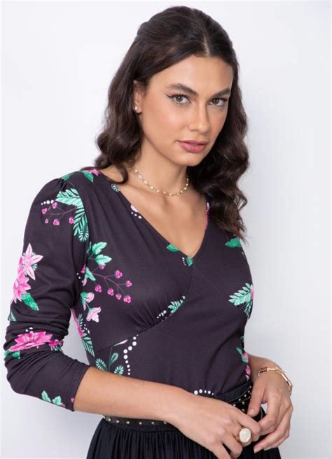 Blusa Floral Dark Mangas Bufantes Quintess