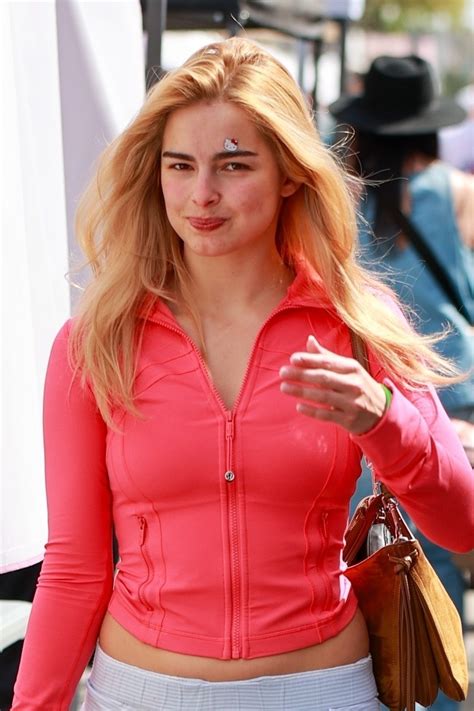 Addison Rae Sexy Legs Tight Hot Pants Hot Celebs Home