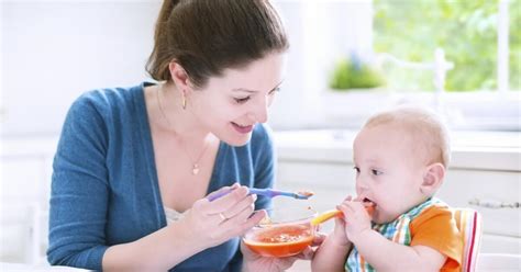 When To Introduce Solid Foods To Your Baby Ochsner Health