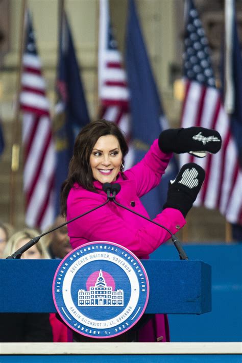 'America's Hottest Politician Ever' Michigan Gov. Gretchen Whitmer ...