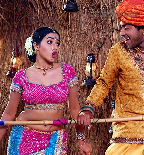 Poorna Telugu Mds Seema Tapakai Hot Navel Hd Stills Indiancelebblog