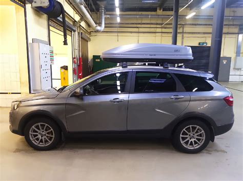 Автобокс на крышу — Lada Vesta SW Cross (1G), 1,8 л, 2019 года ...