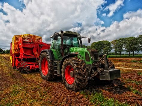gambar traktor bidang tanah pertanian pedesaan negara hdr