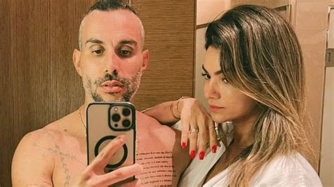 Quem é o marido de Kelly Key que recebeu recado de Latino