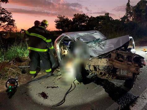 Acidente entre ônibus da Gontijo e VW Gol mata homem na BR 381 em