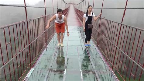 China S Glass Bottomed Bridge The Scariest Ever Nbc News