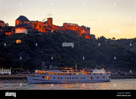 Pallas castle Fotos und Bildmaterial in hoher Auflösung Alamy