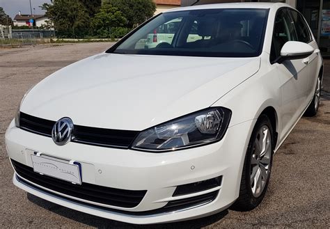 Volkswagen Golf 1 6 TDI 110 CV DSG 5p Executive EURO 6B