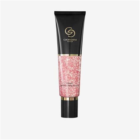 Корректирующая база под макияж Giordani Gold - купить с доставкой по ...