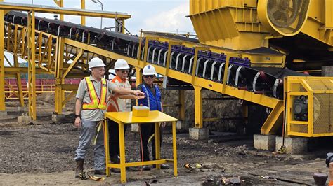 Bukit Asam Ptba Terus Tingkatkan Kapasitas Angkutan Batu Bara