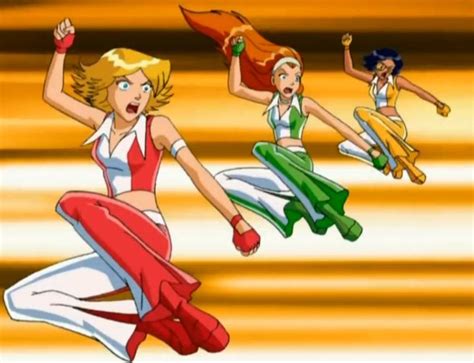 On Deviantart Clover Totally Spies