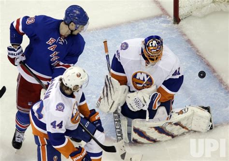 Photo New York Rangers Vs New York Islanders NYP20150113133 UPI