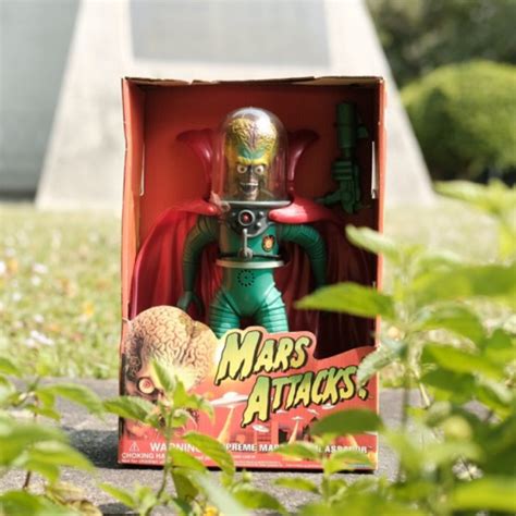 星戰毀滅者mars Attacks 首領 14吋 超大人偶 外星人 Ufo 火星人 太空飛船 火星人玩轉地球 蝦皮購物