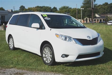 Pre Owned 2014 Toyota Sienna XLE 4D Passenger Van In Boardman T201264A