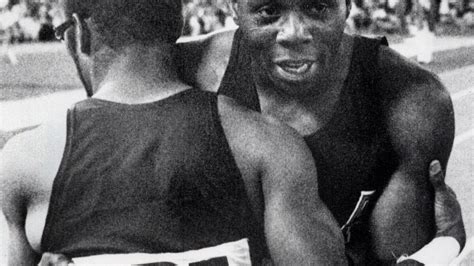 Athletics Jim Hines First Man Under Seconds In M Is Dead