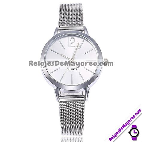 Reloj De Metal Mesh Con Caratula En Diseño Redondo Plateado Sin Numeros