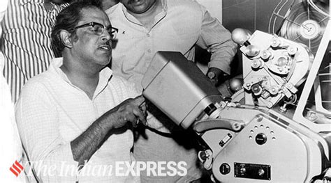 You Know You Are Watching A Hrishikesh Mukherjee Film If Bollywood